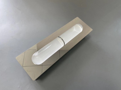 半圆柱浮雕到站灯